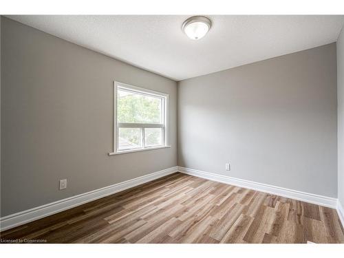 26 Cambridge Avenue, Hamilton, ON - Indoor Photo Showing Other Room