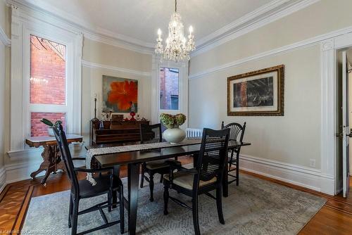 114 Aberdeen Avenue, Hamilton, ON - Indoor Photo Showing Dining Room