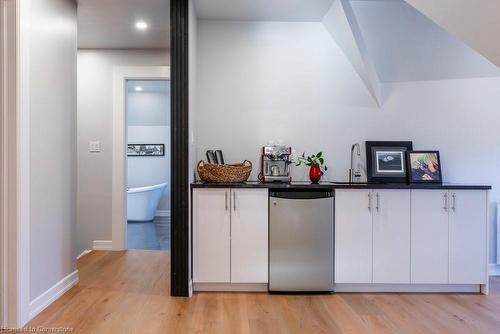 114 Aberdeen Avenue, Hamilton, ON - Indoor Photo Showing Other Room