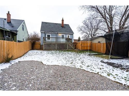 129 East 35Th Street, Hamilton, ON - Outdoor With Deck Patio Veranda