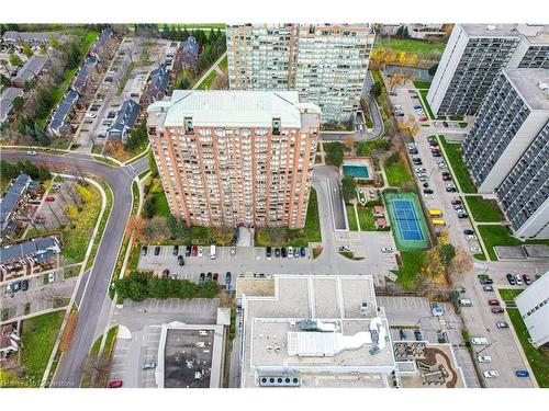 705-1270 Maple Crossing Boulevard, Burlington, ON - Outdoor With View