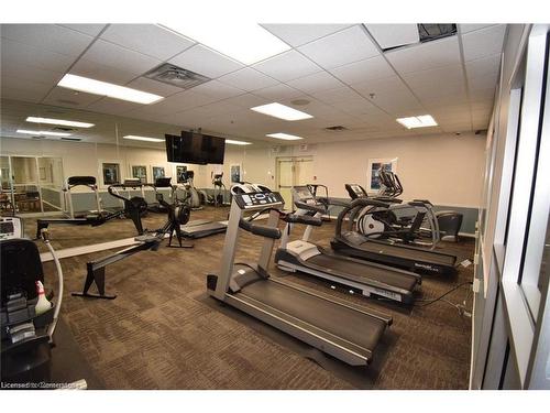 705-1270 Maple Crossing Boulevard, Burlington, ON - Indoor Photo Showing Gym Room