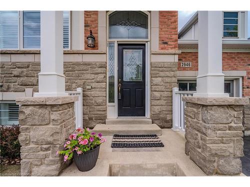 2946 Singleton Common, Burlington, ON - Outdoor