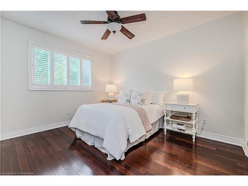 2946 Singleton Common, Burlington, ON - Indoor Photo Showing Bedroom