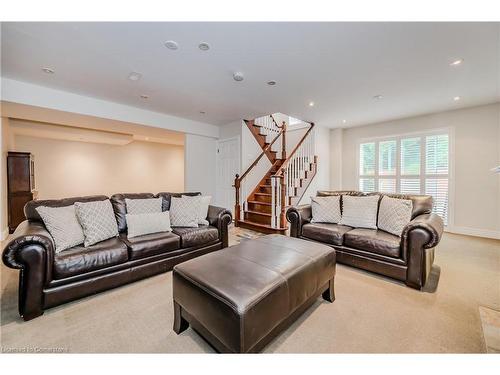 2946 Singleton Common, Burlington, ON - Indoor Photo Showing Living Room