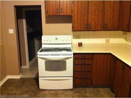 49 Robins Avenue, Hamilton, ON - Indoor Photo Showing Kitchen