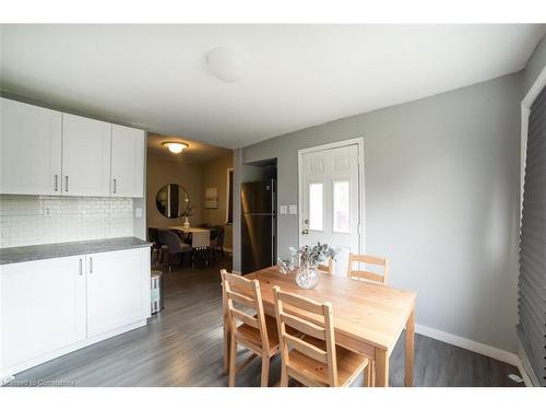 381 Herkimer Street, Hamilton, ON - Indoor Photo Showing Dining Room