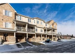 25-54 Nisbet Boulevard  Waterdown, ON L8B 0Y3