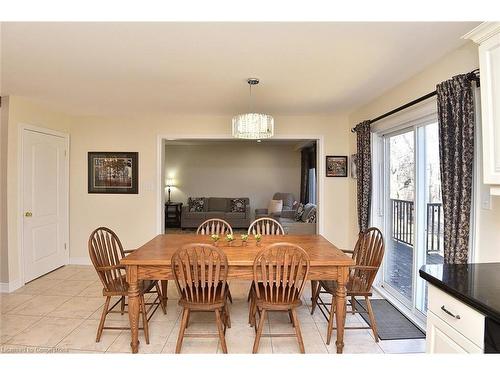 59 Holimont Court, Hamilton, ON - Indoor Photo Showing Dining Room