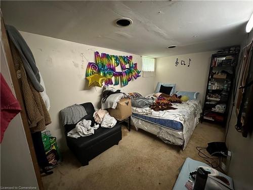 57 Emerson Street, Hamilton, ON - Indoor Photo Showing Bedroom