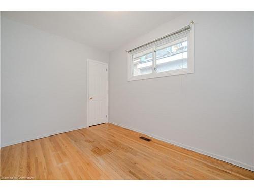 164 East 23Rd Street, Hamilton, ON - Indoor Photo Showing Other Room