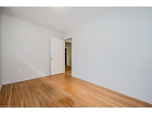 164 East 23Rd Street, Hamilton, ON - Indoor Photo Showing Other Room