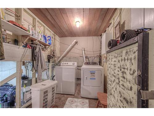 421 Preston Parkway, Cambridge, ON - Indoor Photo Showing Laundry Room