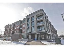 118-1 Redfern Avenue  Hamilton, ON L9C 0E6