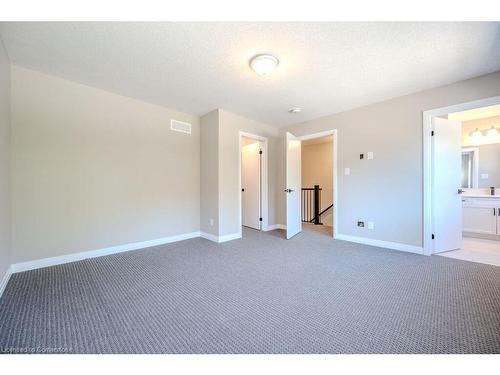 427 Woolwich Street, Waterloo, ON - Indoor Photo Showing Bathroom