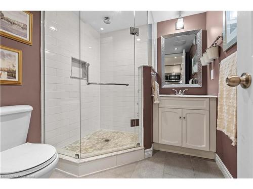 1432 Olga Drive, Burlington, ON - Indoor Photo Showing Bathroom