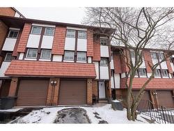 89 Larraine Avenue  Dundas, ON L9H 6E6