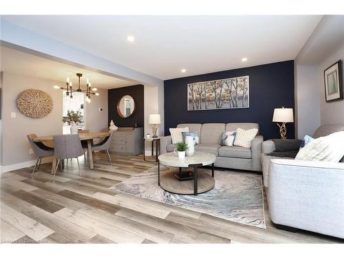 452 Boettger Place, Waterloo, ON - Indoor Photo Showing Living Room