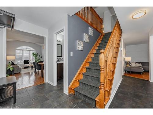 3247 Steeplechase Drive, Burlington, ON - Indoor Photo Showing Other Room