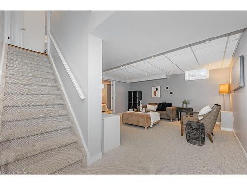 3247 Steeplechase Drive, Burlington, ON - Indoor