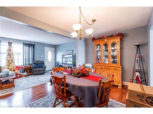 198 Ridge Street, Hamilton, ON - Indoor Photo Showing Dining Room