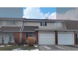 144 St Andrews Drive  Hamilton, ON L8K 6C3