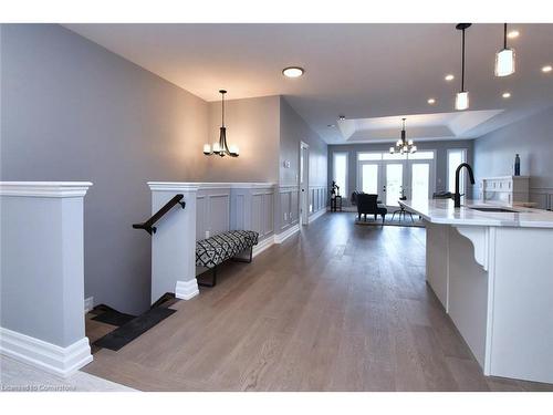 21-40 Heath Street, Brantford, ON - Indoor