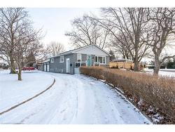 5486 Randolph Crescent  Burlington, ON L7L 3C5