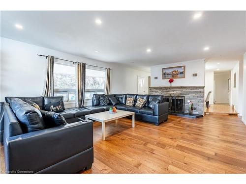 797 Highway 6, Caledonia, ON - Indoor Photo Showing Living Room With Fireplace