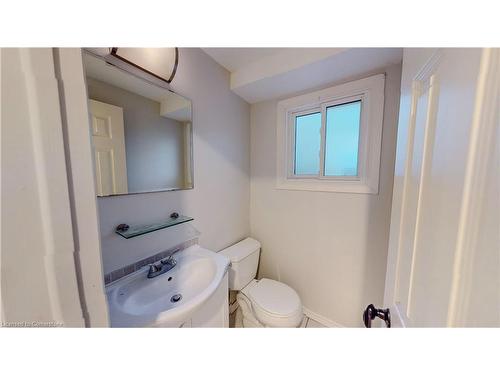 118 Rolling Meadows Drive, Kitchener, ON - Indoor Photo Showing Bathroom