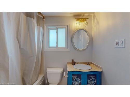 118 Rolling Meadows Drive, Kitchener, ON - Indoor Photo Showing Bathroom