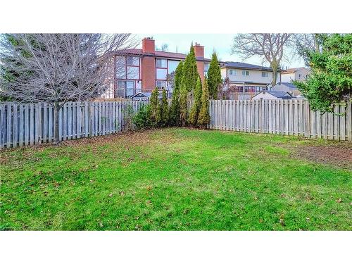 118 Rolling Meadows Drive, Kitchener, ON - Outdoor