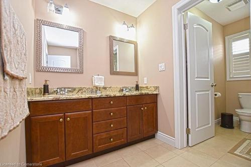 Upper-34 Watervale Drive, Kitchener, ON - Indoor Photo Showing Bathroom