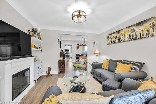 214 East Avenue N, Hamilton, ON - Indoor Photo Showing Living Room With Fireplace