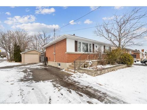 4 Fernwood Crescent, Hamilton, ON - Outdoor