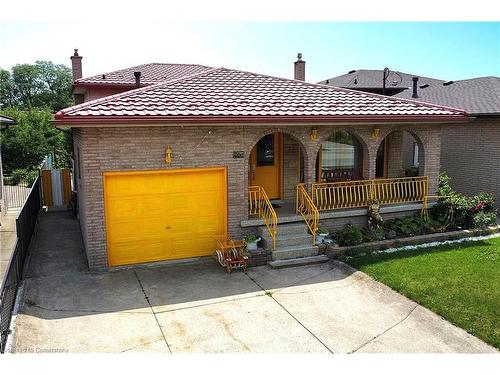 940 Stone Church Road E, Hamilton, ON - Outdoor With Deck Patio Veranda