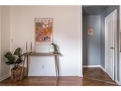 235 Young Street, Hamilton, ON - Indoor Photo Showing Bedroom