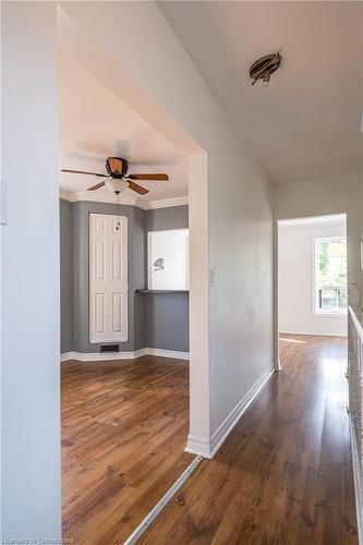 235 Young Street, Hamilton, ON - Indoor Photo Showing Kitchen