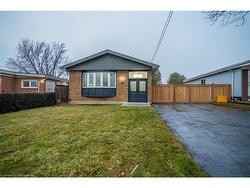 94 Fielding Crescent  Hamilton, ON L8V 2P5