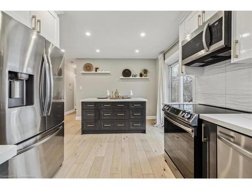 1142 Stanley Drive, Burlington, ON - Indoor Photo Showing Kitchen With Stainless Steel Kitchen