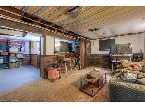 55 Wellington Street S, Dundas, ON - Indoor Photo Showing Basement