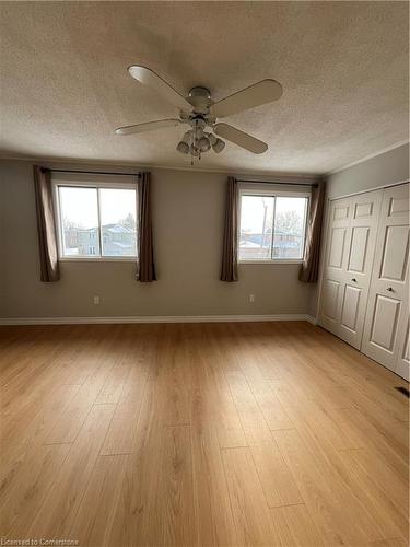 79 Broughton Avenue, Hamilton, ON - Indoor Photo Showing Other Room