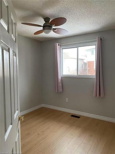 79 Broughton Avenue, Hamilton, ON - Indoor Photo Showing Other Room