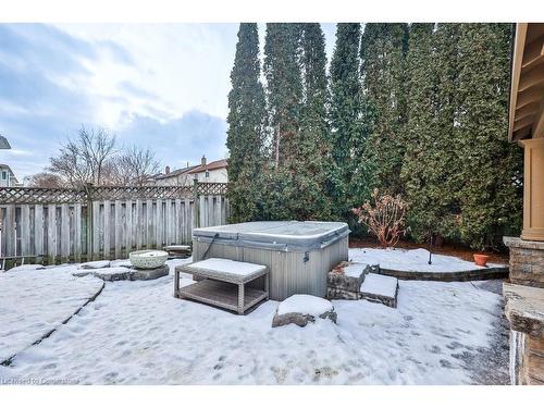 2215 Vista Drive, Burlington, ON - Outdoor With Backyard