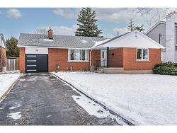 59 Kings Forest Drive  Hamilton, ON L8T 4J4