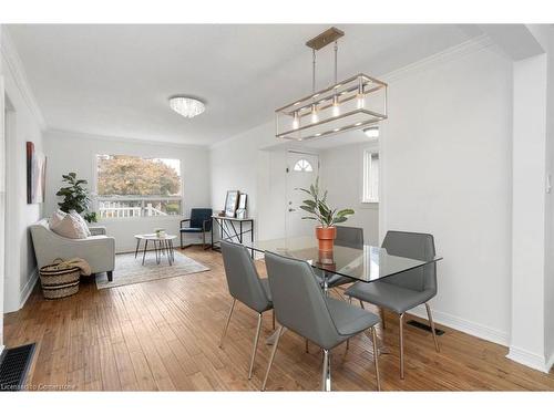 642 West 5Th Street, Hamilton, ON - Indoor Photo Showing Dining Room