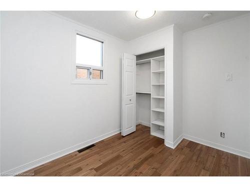 642 West 5Th Street, Hamilton, ON - Indoor Photo Showing Other Room