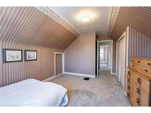 56 West 1St Street, Hamilton, ON - Indoor Photo Showing Bedroom