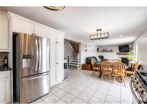 78 Celtic Drive, Caledonia, ON - Indoor Photo Showing Other Room