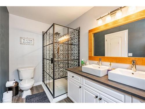 78 Celtic Drive, Caledonia, ON - Indoor Photo Showing Bathroom